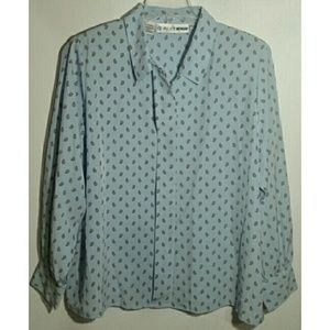 Chaus Woman Paisley Hidden Button Down Shirt